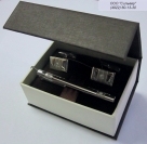 Комплект из серебра 925 пробы с фианитами (запонки и зажим, арт.141002/131015)